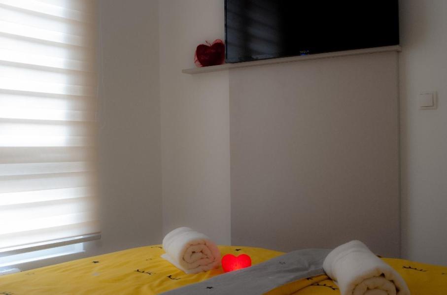 Apartman Amor Tuzla Esterno foto