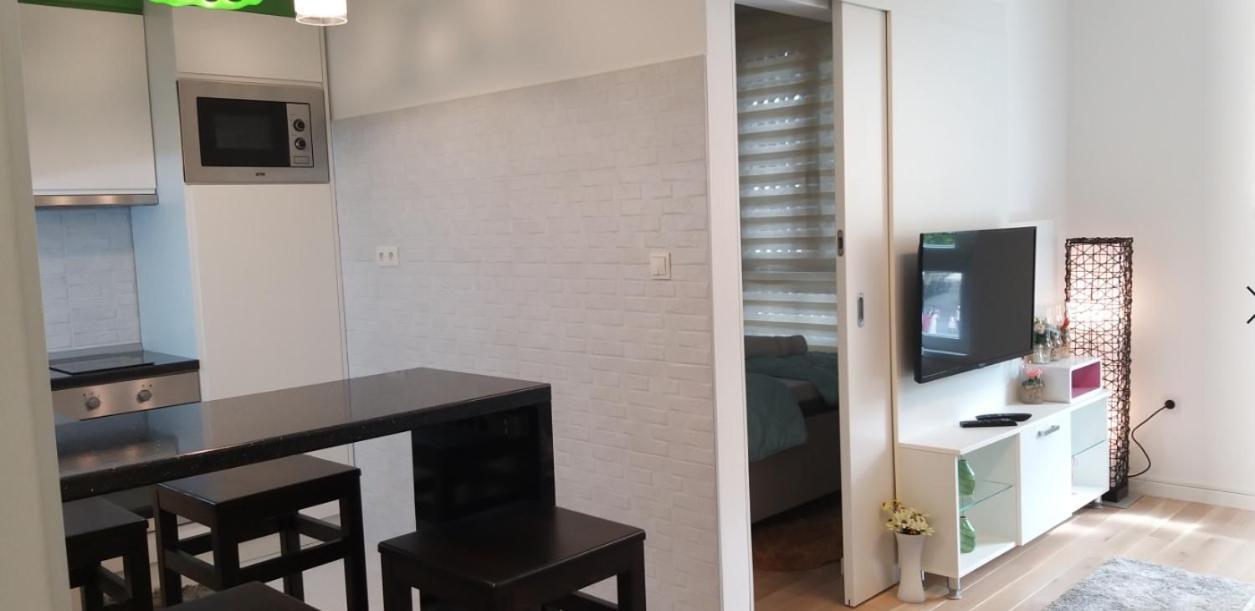 Apartman Amor Tuzla Esterno foto